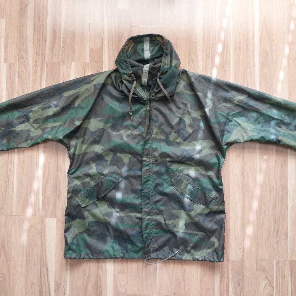 US Military Woodland Camo Parka Wet Weather Rain Coat Orc Industries Size Medium